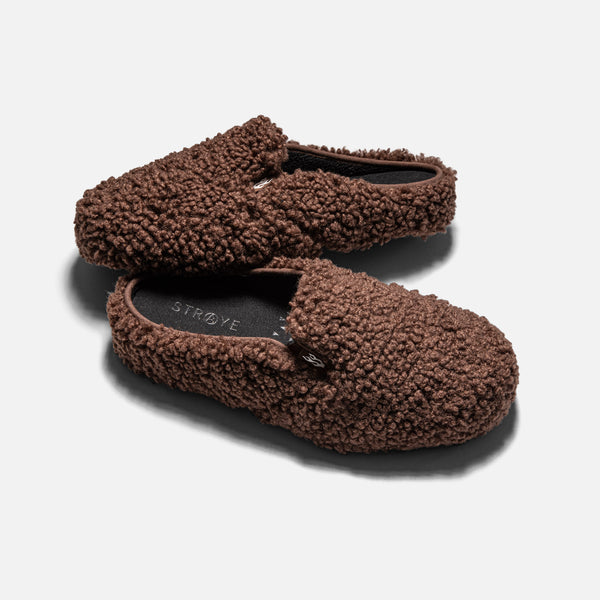 STRAYE Ventura Mule Furry Brown Sherpa hybrid mule with 1.5-inch lift