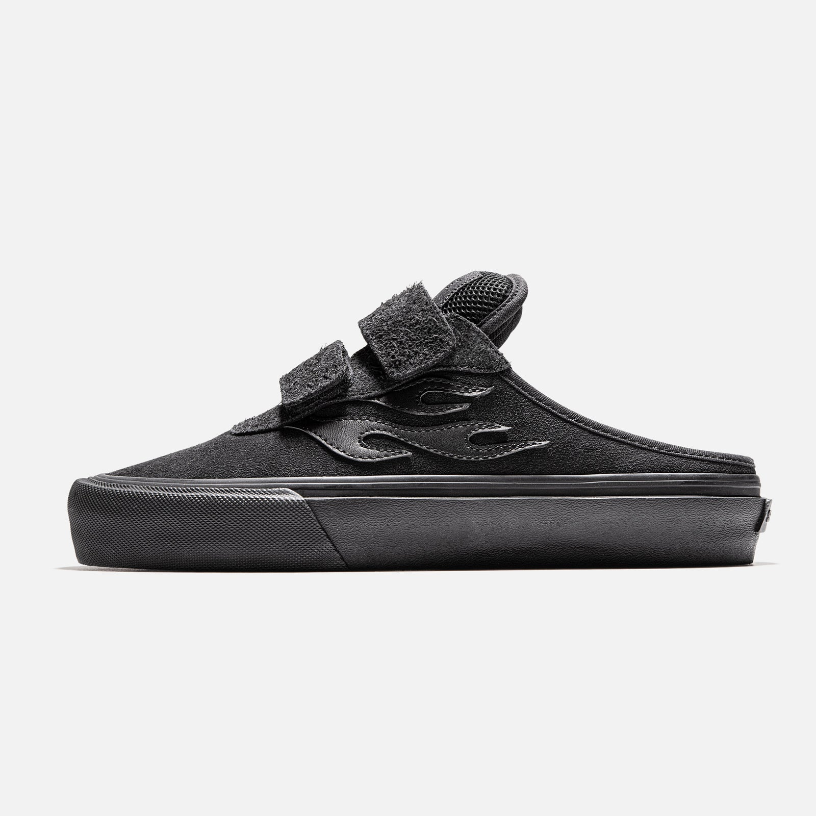 FUEGO MULE - MIDNIGHT | Side View