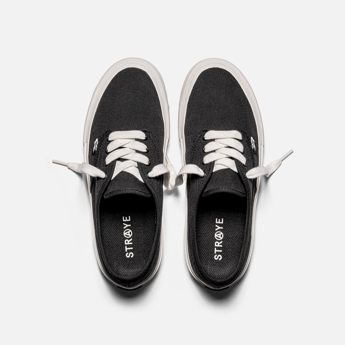 STRAYE Gower Graphite – top view with cushioned insole