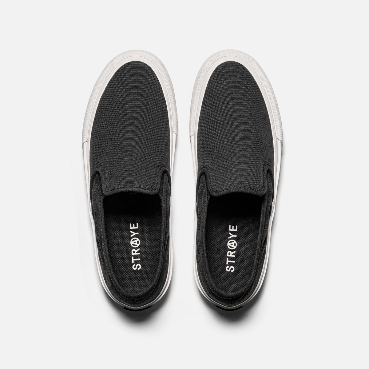 STRAYE Lenox Carbon Bevel –  top view with cushioned insole