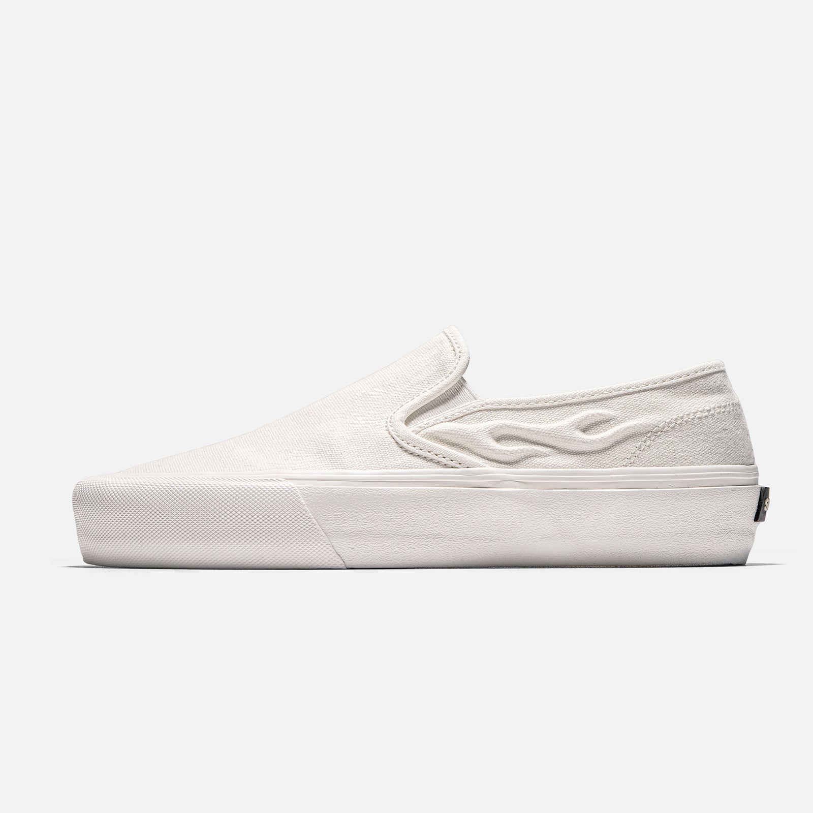 STRAYE Lenox Cream Bevel – side view low-top skate sneaker