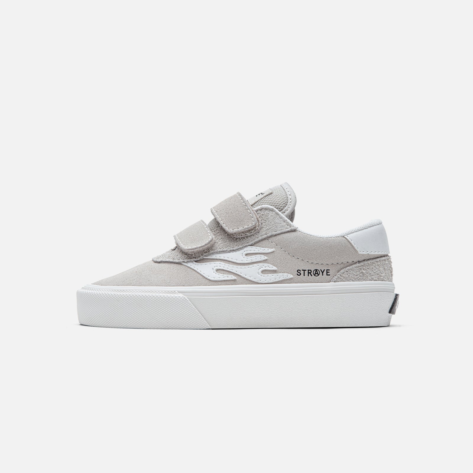 STRAYE Lil Fuego Cream – side view low-top skate sneaker