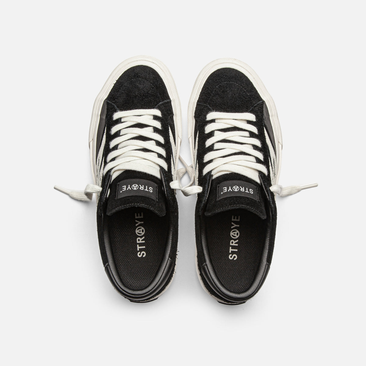 STRAYE Logan Black Flame – top view low-top skate sneaker