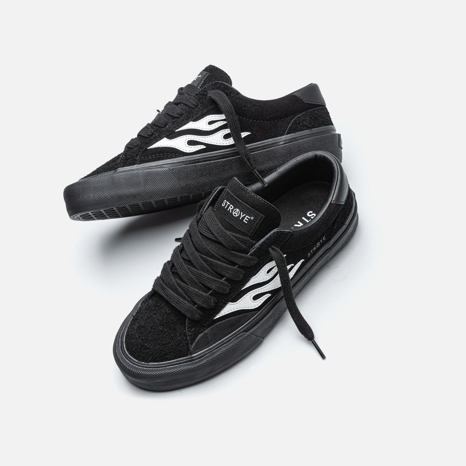 STRAYE Logan Phantom Flame – side view low-top skate sneaker