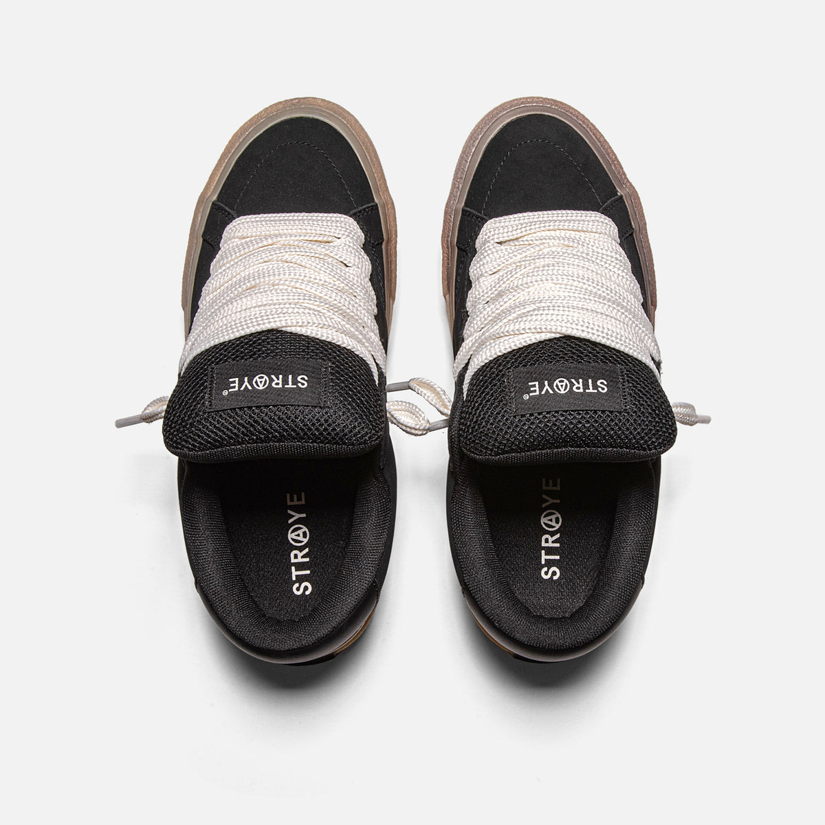 LOGAN PUFF - BLACK CREPE | Top View