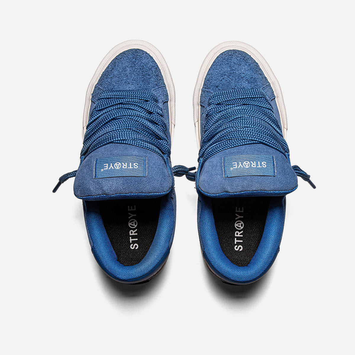 LOGAN PUFF - BLUE BEVEL | Top View