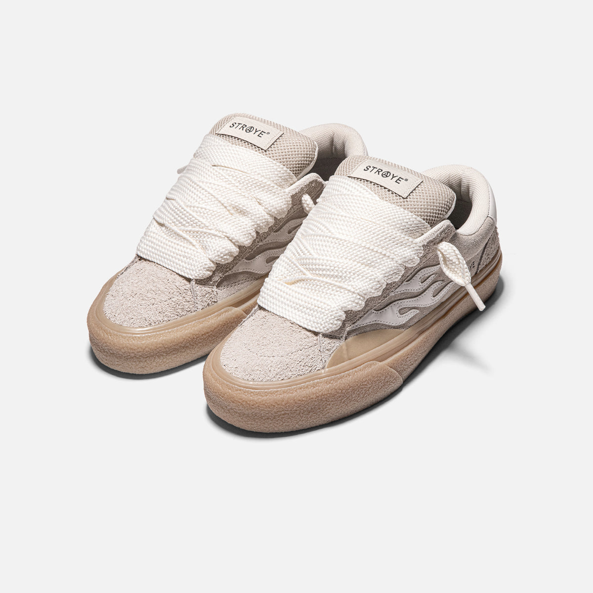 LOGAN PUFF - CREAM CREPE | HERO VIEW