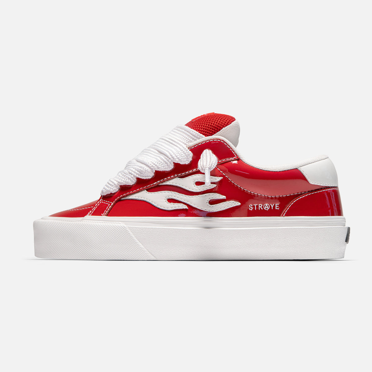STRAYE Logan Puff Glossy Red – side view low-top skate sneaker