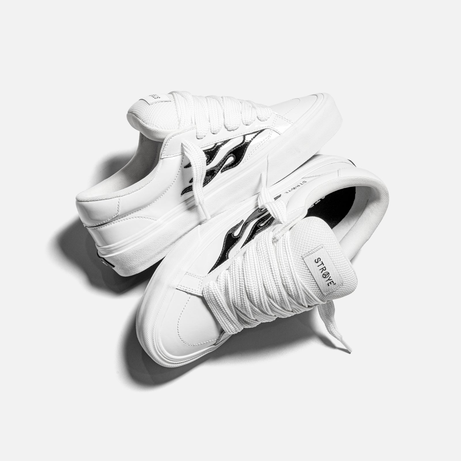STRAYE Logan Puff Glossy White – side view low-top skate sneaker