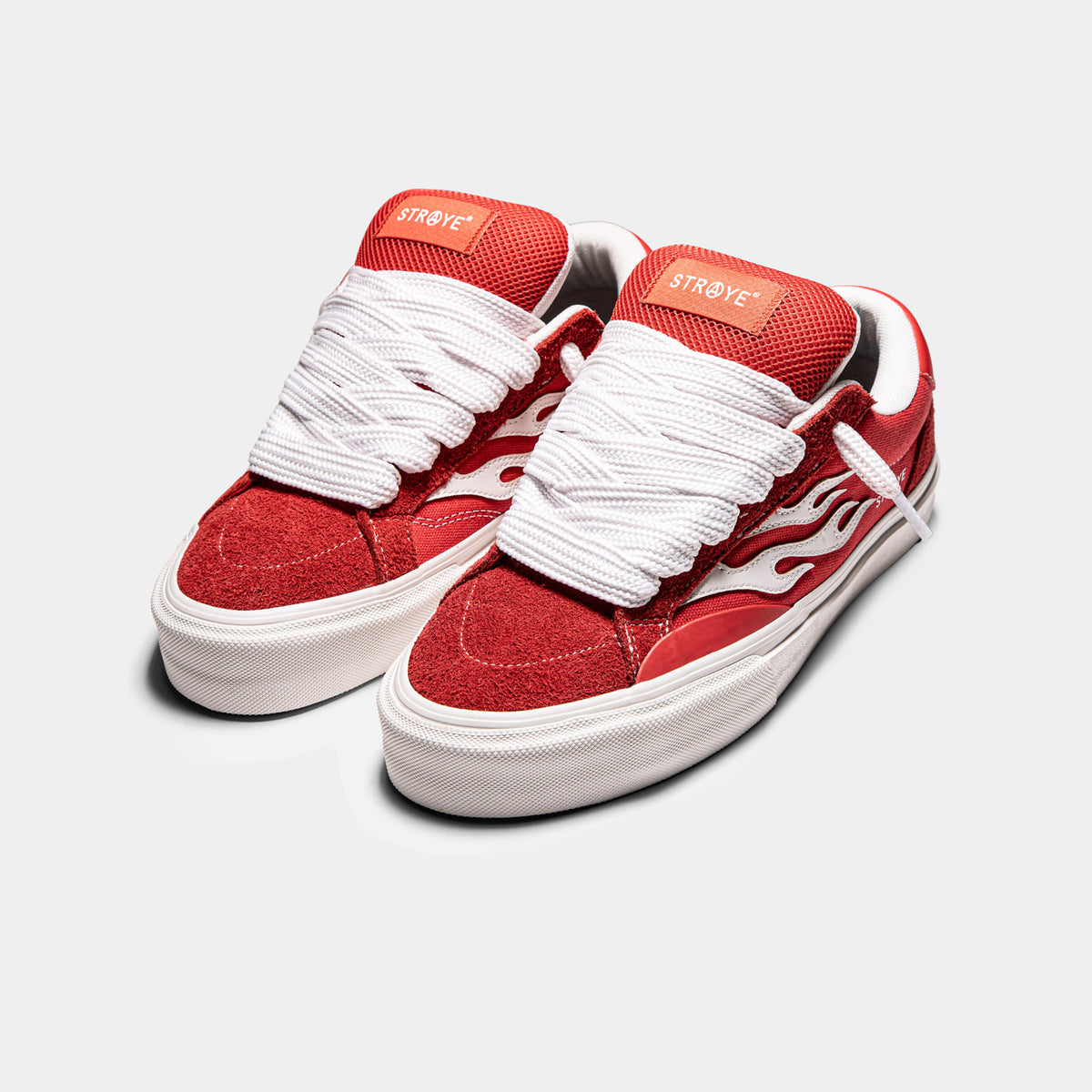 LOGAN PUFF - RED - Hero View