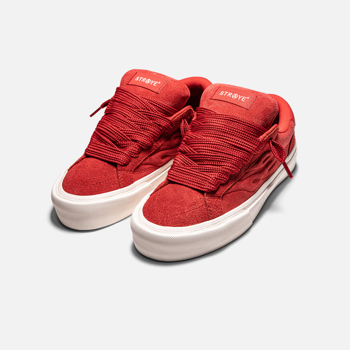 LOGAN PUFF - RED BEVEL | Hero View