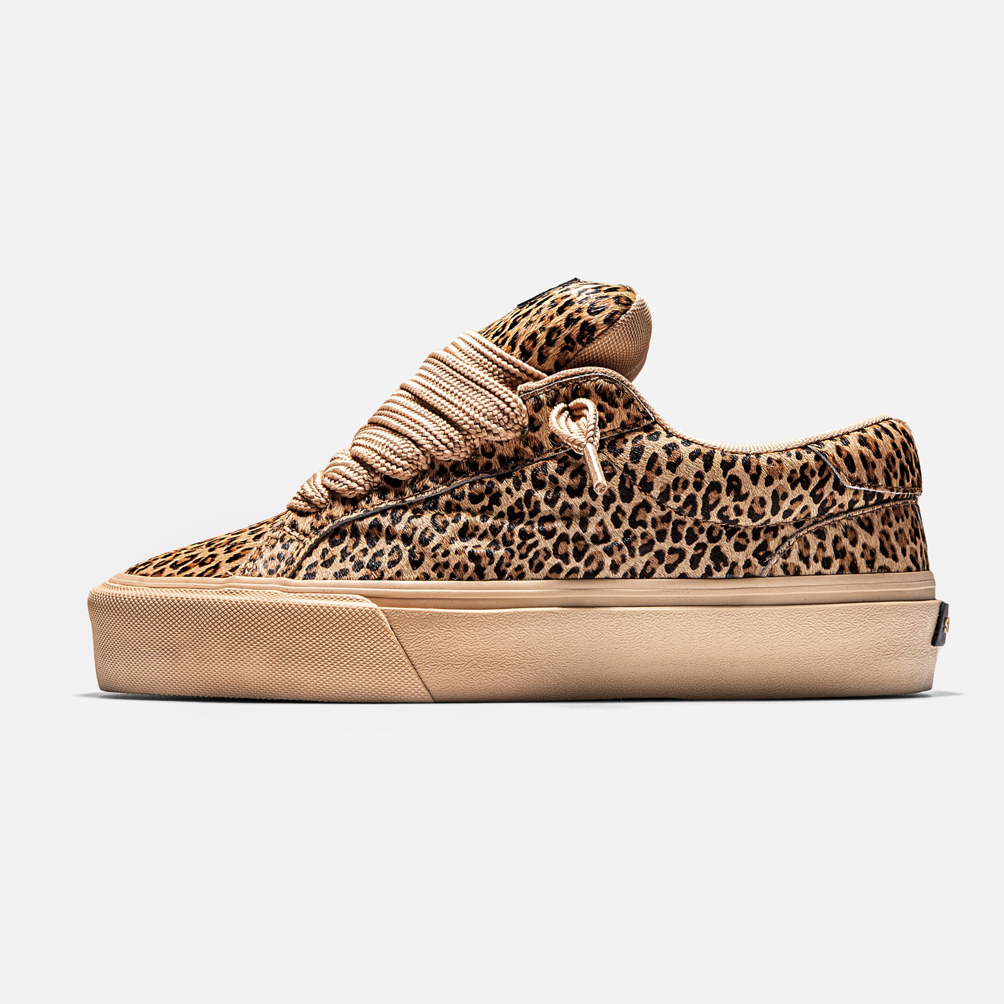 Logan Puff Wild Low-Top Skate Shoes | STRAYE