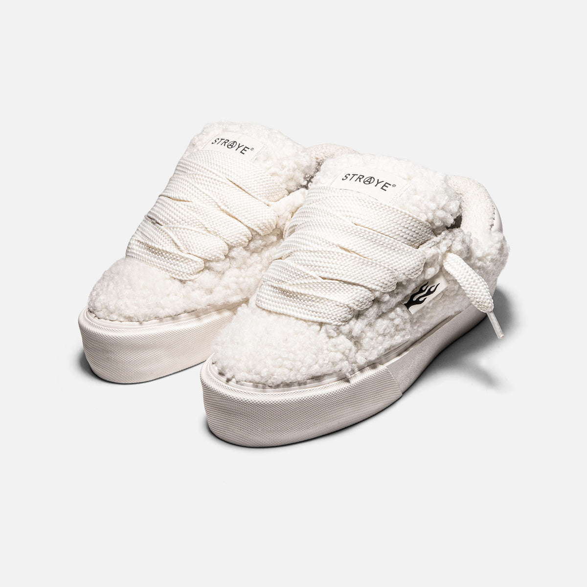 LOGAN TEDDY - CREAM | Hero View