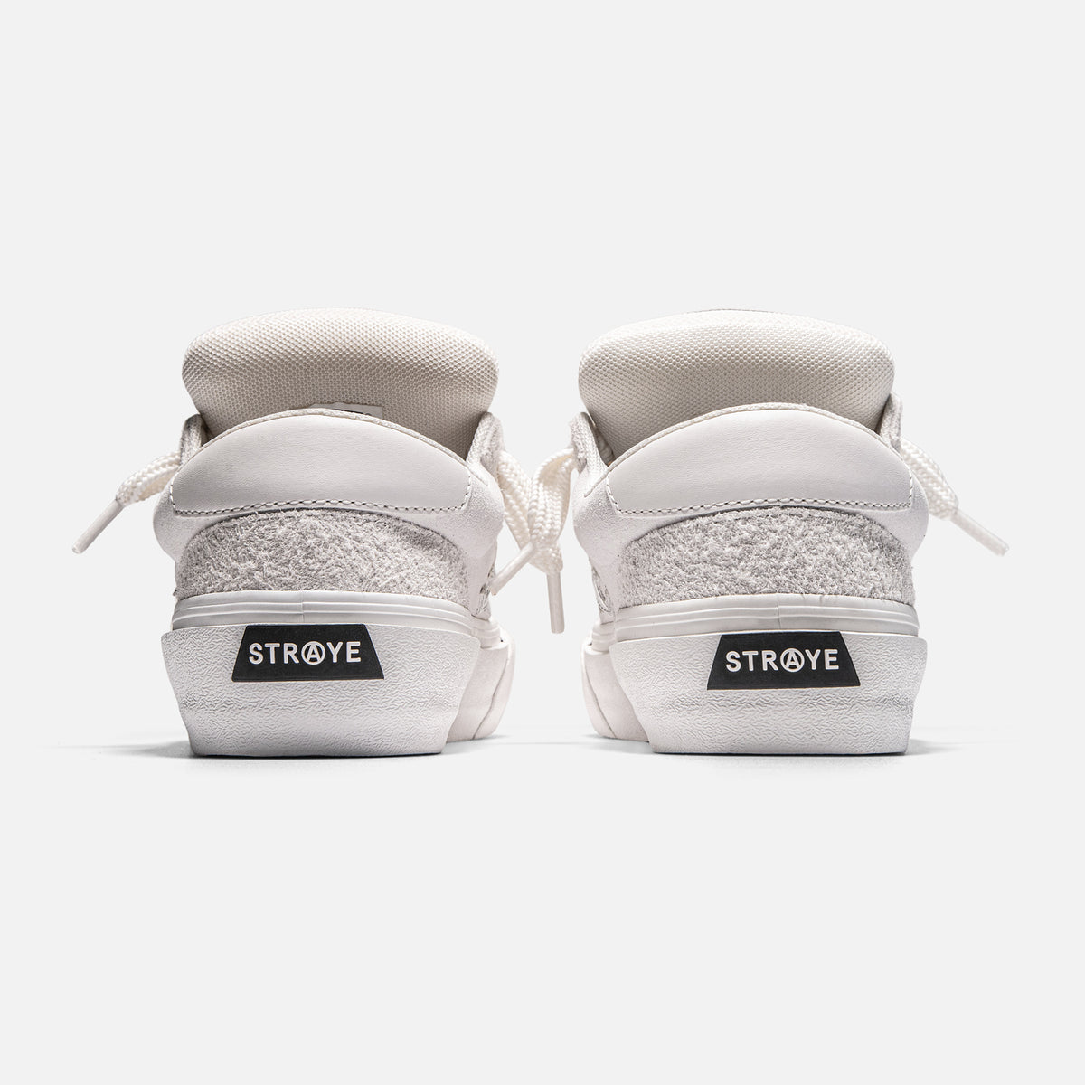 STRAYE Logan Puff Blanco Chrome – back view low-top skate sneaker