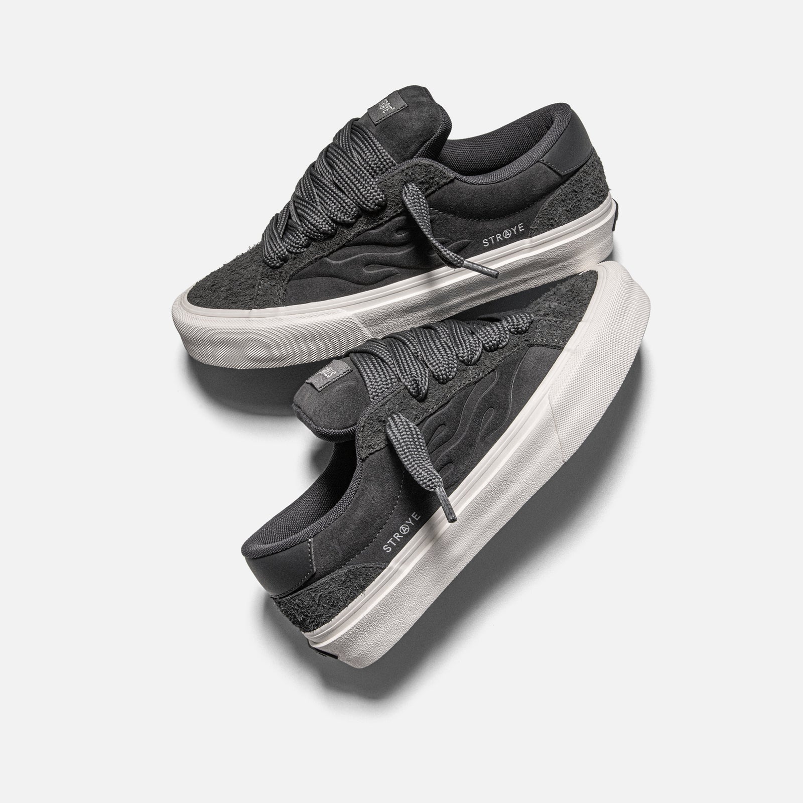 STRAYE Logan Puff Carbon Bevel – side view low-top skate sneaker