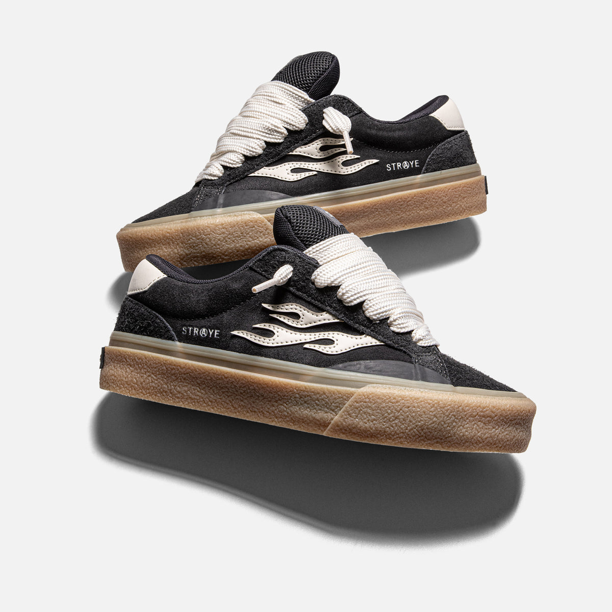 STRAYE Logan Puff Carbon Crepe – freestyle view low-top skate sneaker