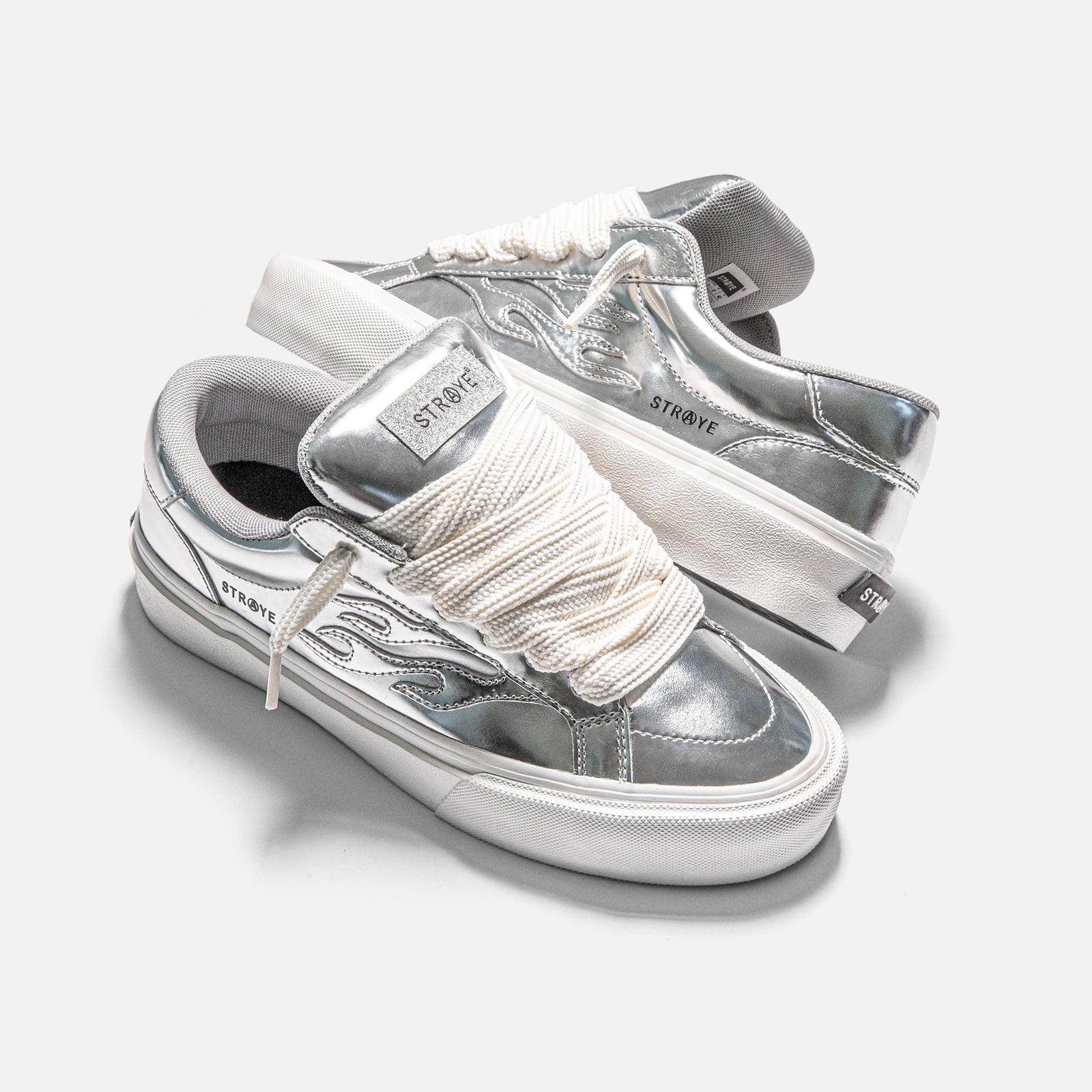STRAYE Logan Puff Chrome – side view low-top skate sneaker