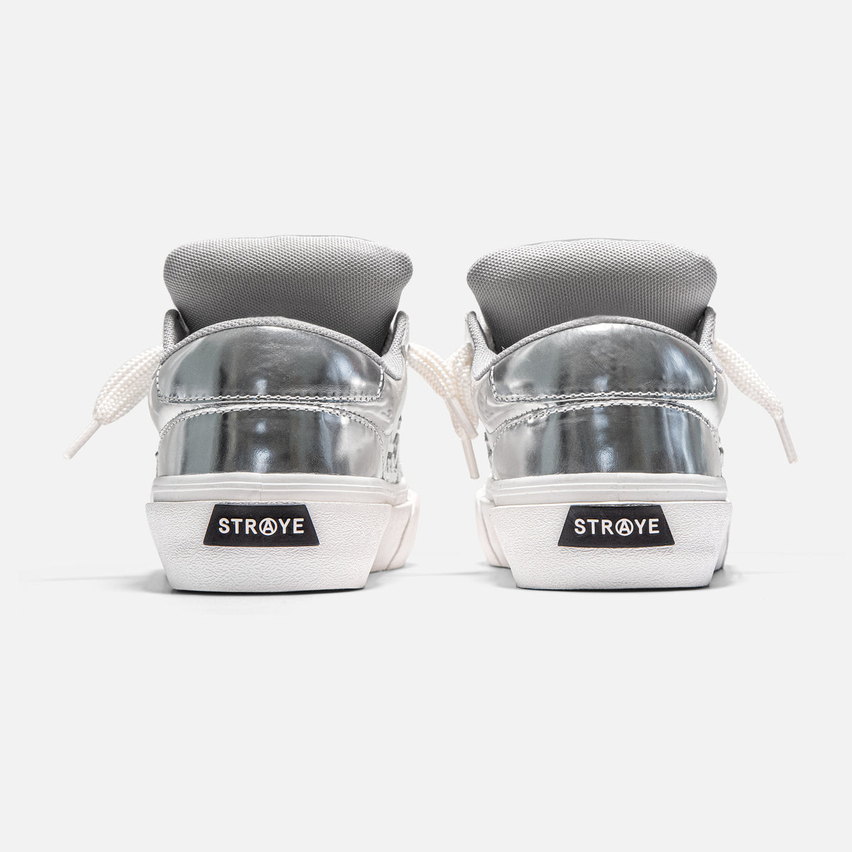 STRAYE Logan Puff Chrome – back view low-top skate sneaker