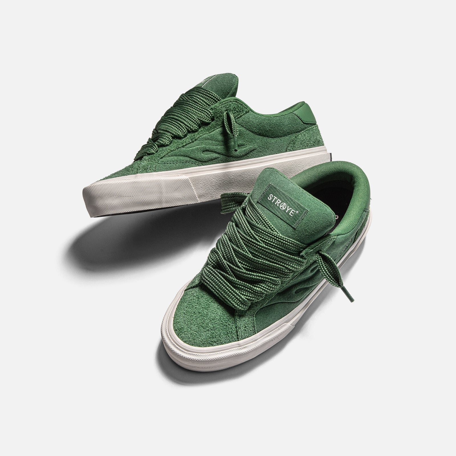 LOGAN PUFF - FOREST BEVEL | Side View