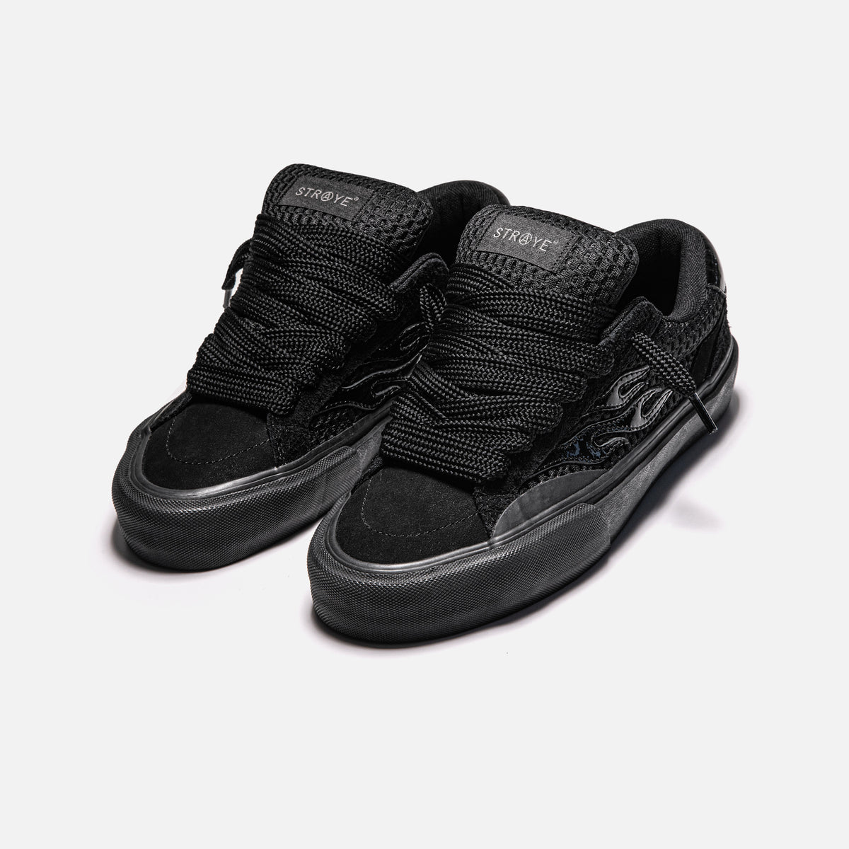 STRAYE Logan Puff Murdered – hero
 view low-top skate sneaker