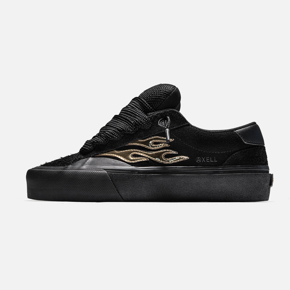 STRAYE Logan Puff Slay’r – side view low-top skate sneaker