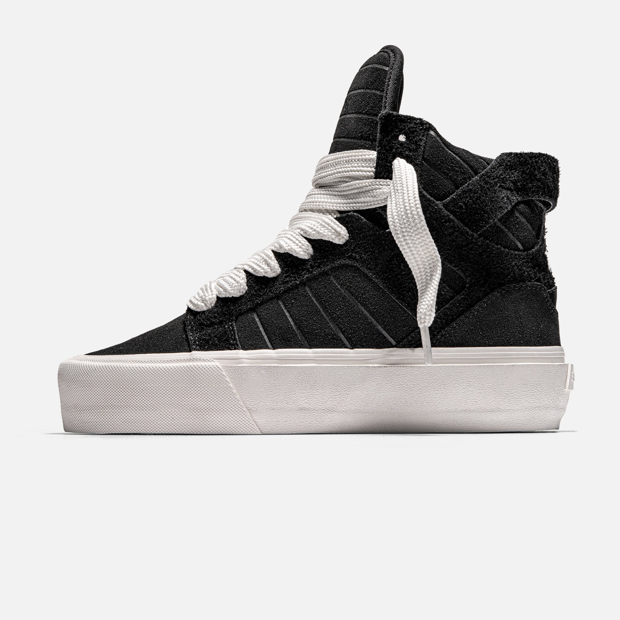 SKTP.01 - BLACK | SIDE VIEW