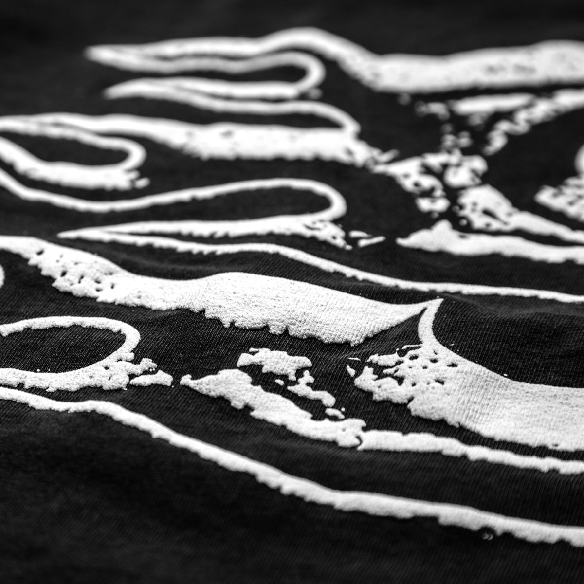 BLAZE L/S - WASHED BLACK | DETAIL VIEW