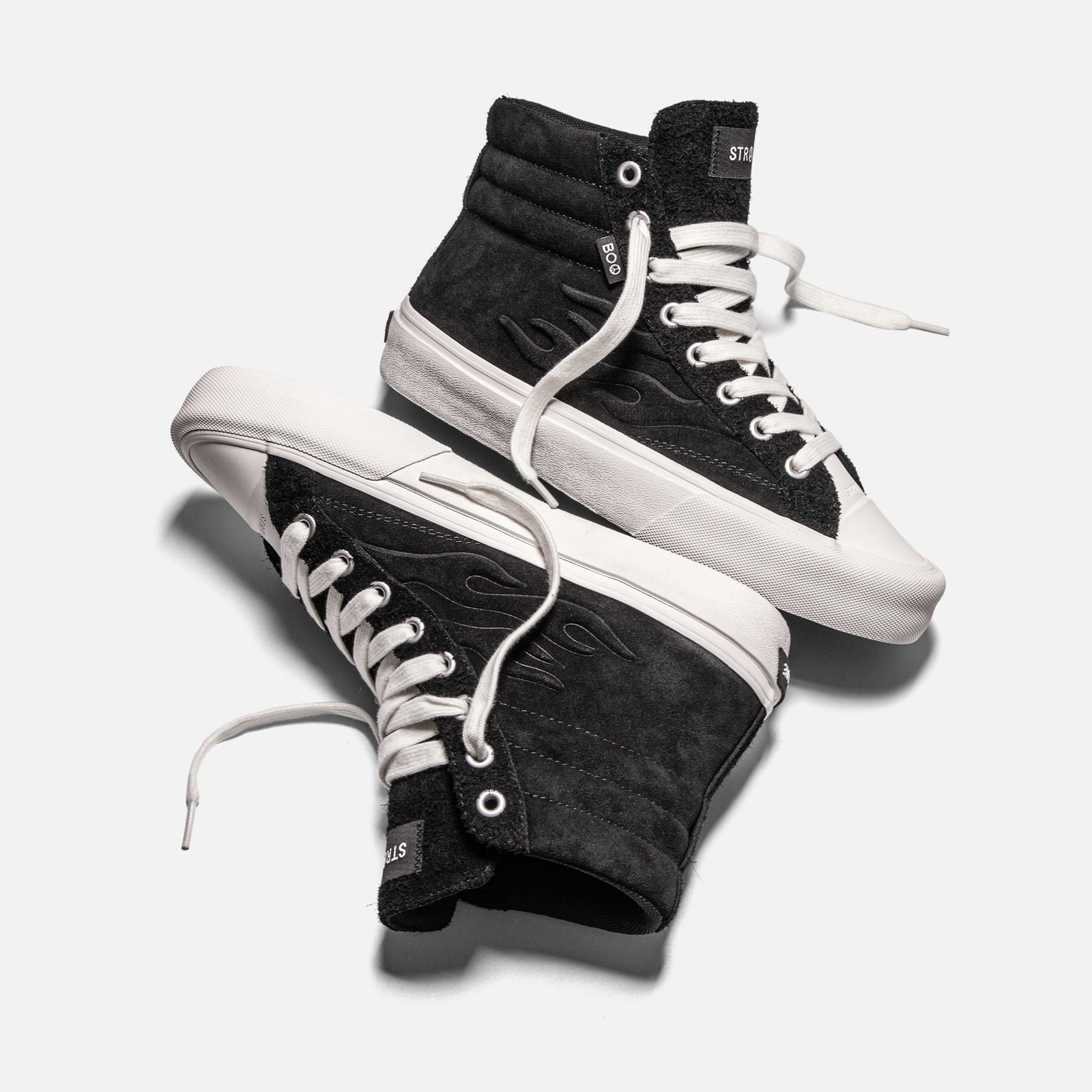 STRAYE Venice XO Suede – side view high-top skate sneaker