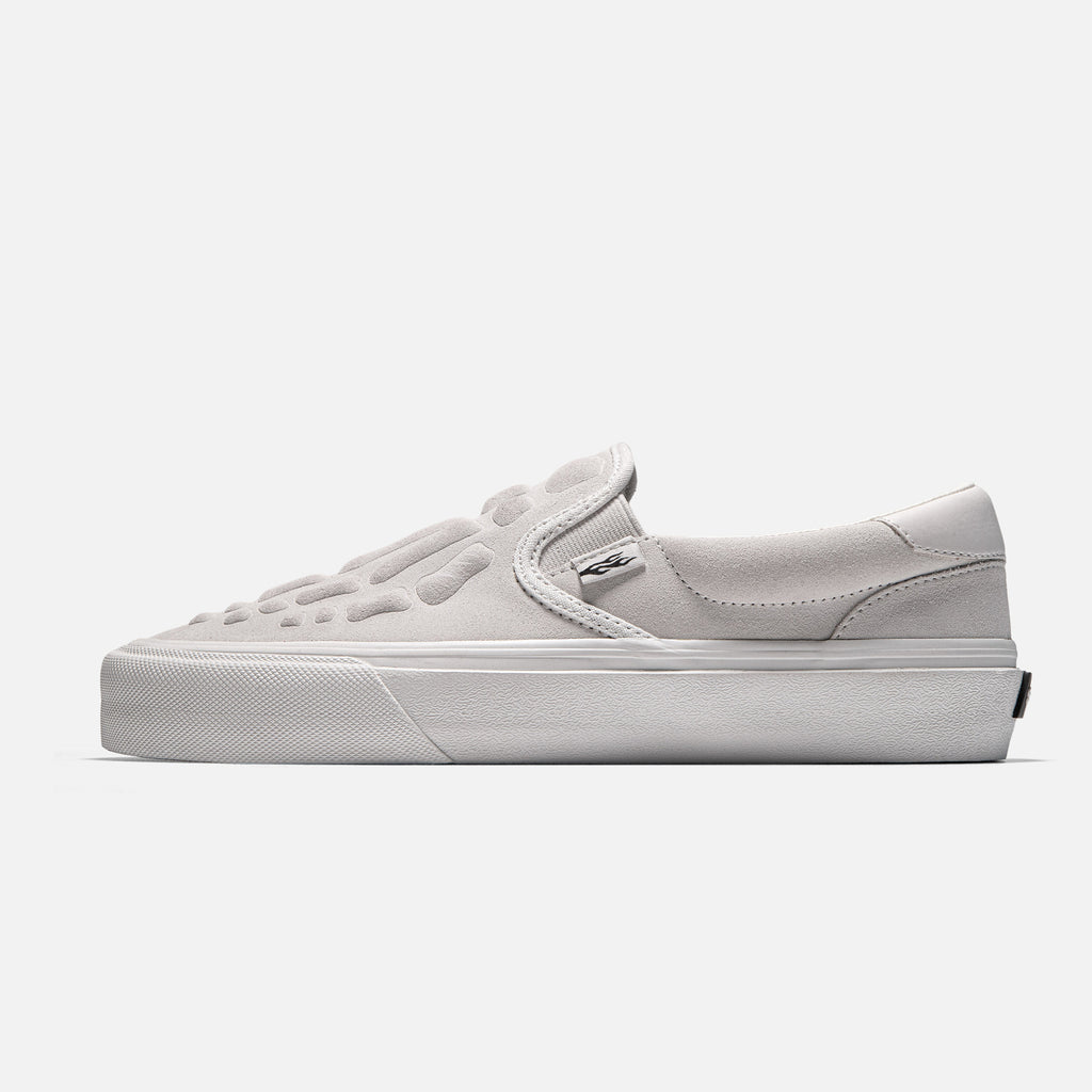 STRAYE Ventura Blanco Bones Hairy Suede classic slip-on  display picture 2