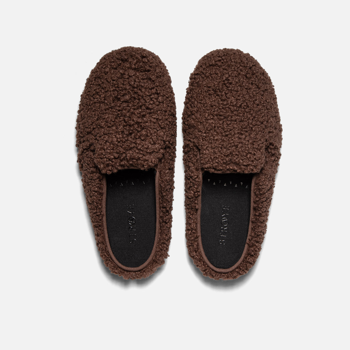 STRAYE Ventura Mule Furry Brown – top view furry mule sneaker