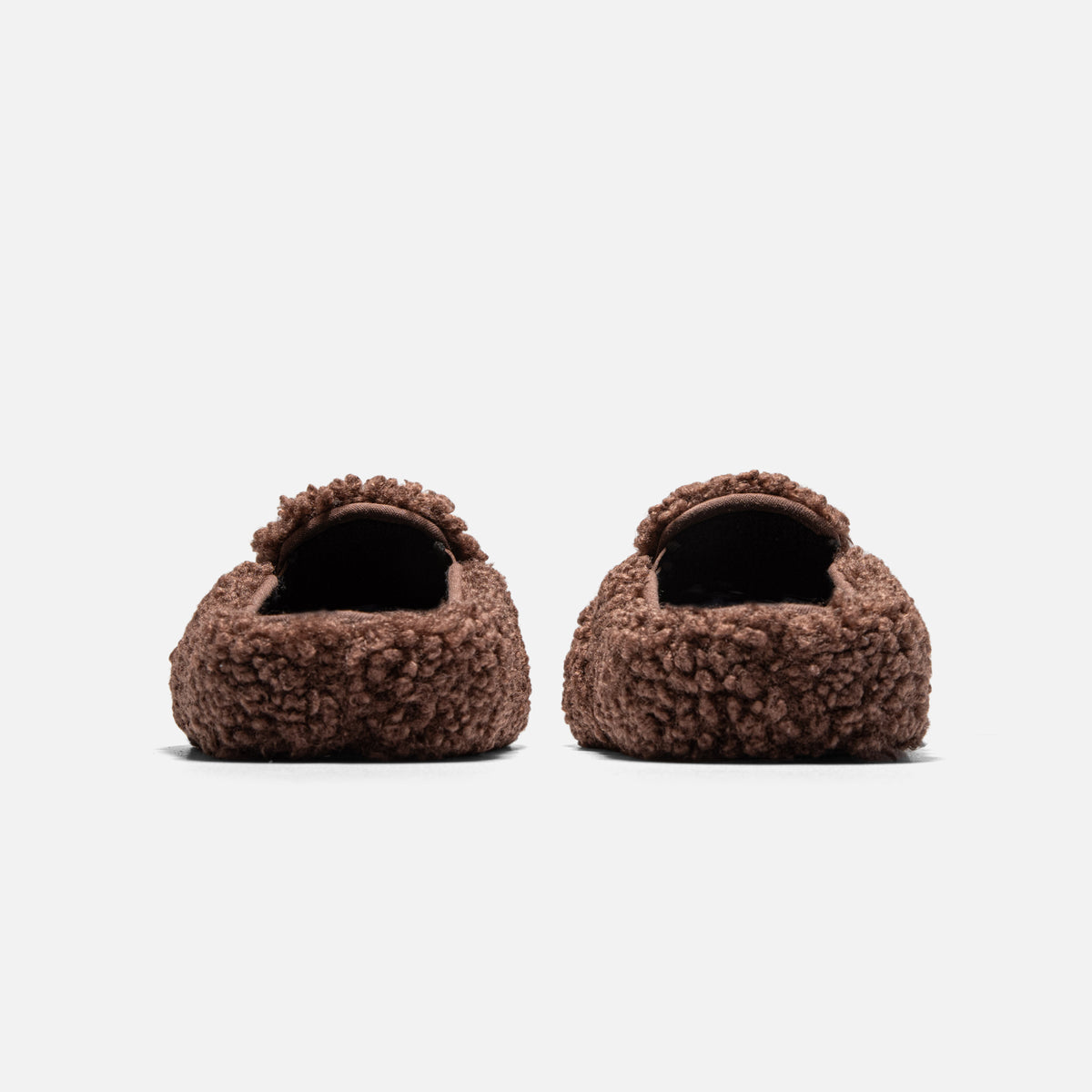 STRAYE Ventura Mule Furry Brown – back view furry mule sneaker